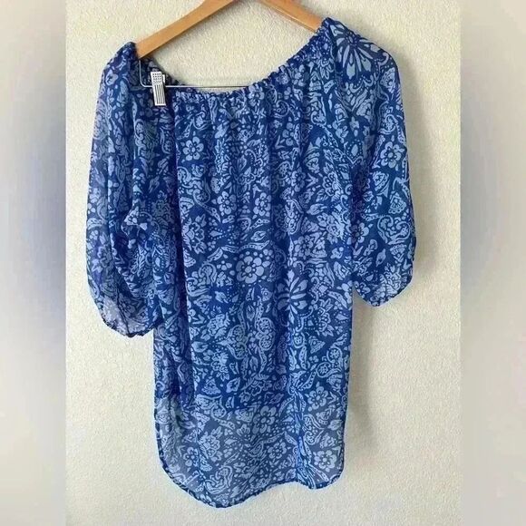 Cabi off the shoulder high low sheer top S Beachy Upscale Vacation - Picture 8 of 9